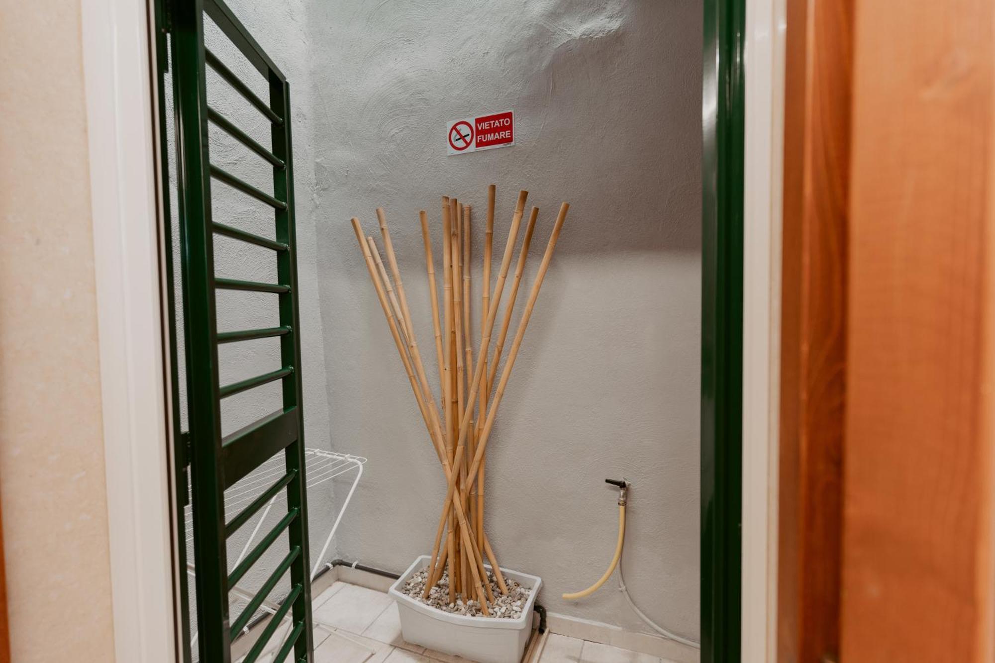 Dimora L'Etual Bed and Breakfast Bari Buitenkant foto